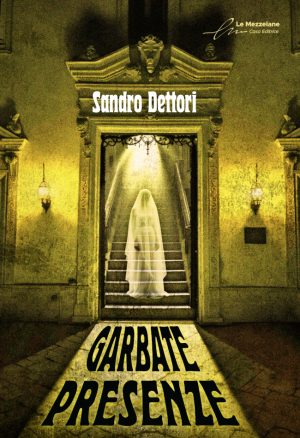 Tra ritratti che osservano e ombre educate, la vita e la morte si scambiano di posto in un gioco sottile di desideri, inganni e ironia nera.